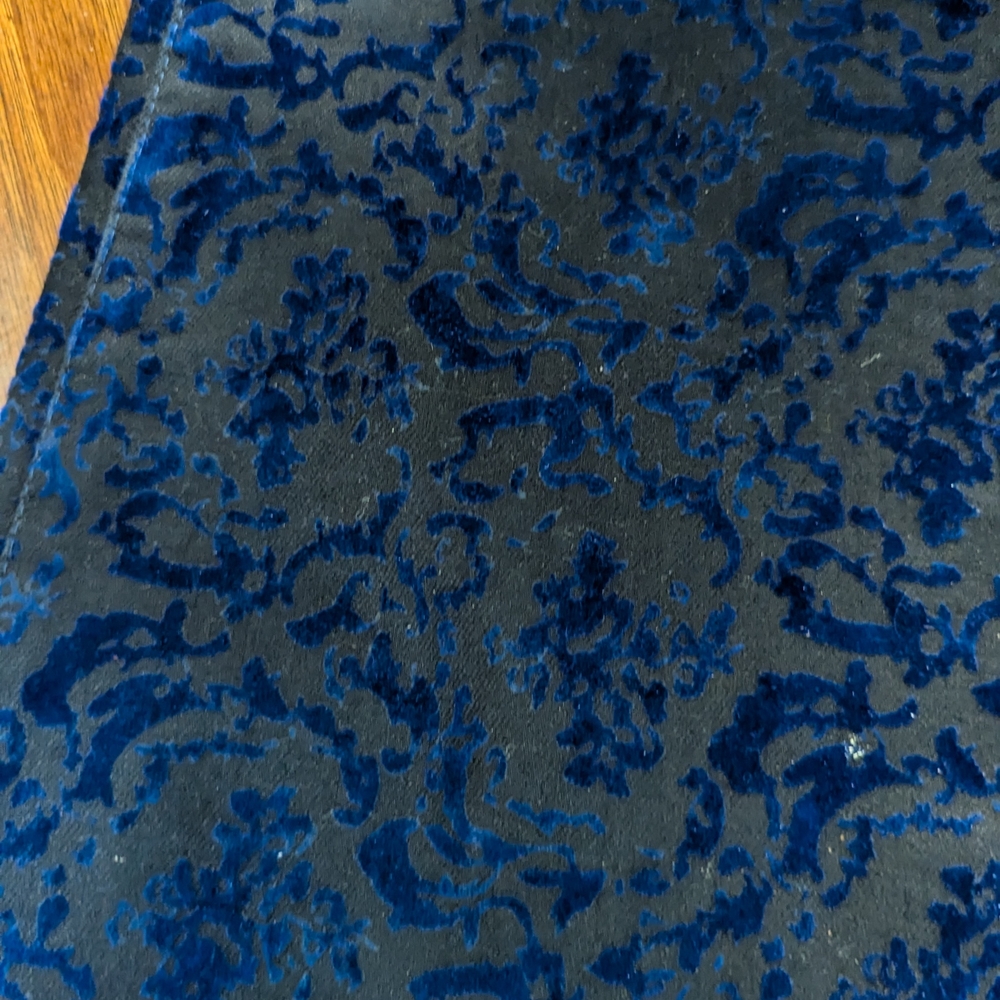 Karlie Velvet Blue Patterned Pants size Small - Picture 6 of 8